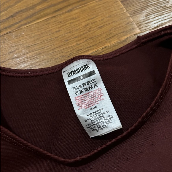 Gymshark cropped tank - Picture 3 of 3